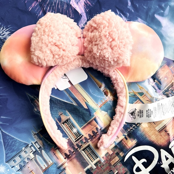 Disney Accessories - Minnie Mouse Ears, Disney Cozy